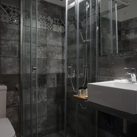 Liprando Hotel Naousa (Paros)