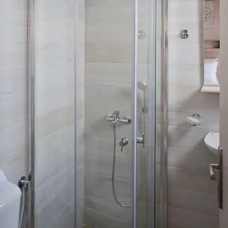 Liprando 2* Náoussa